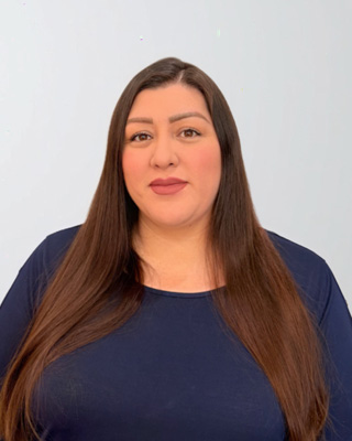 img-https://happybraces.houmanity.cloud/wp-content/uploads/2025/07/img-team-01-krystal.jpg